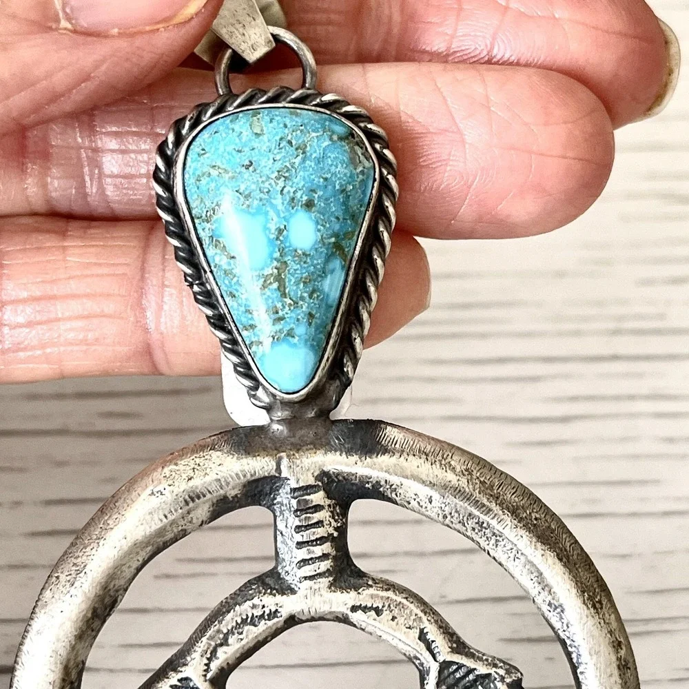 Native American Navajo Indian Turquoise Jewelry looking pendant